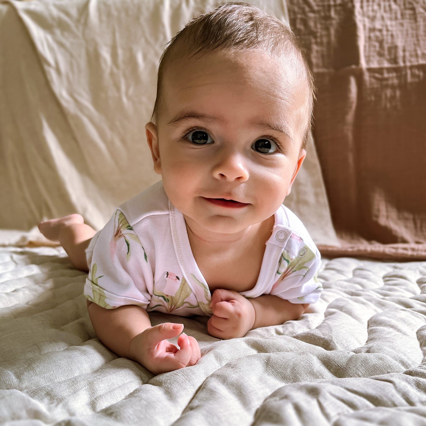 ORGANIC Toucan Short-Sleeved Bodysuit