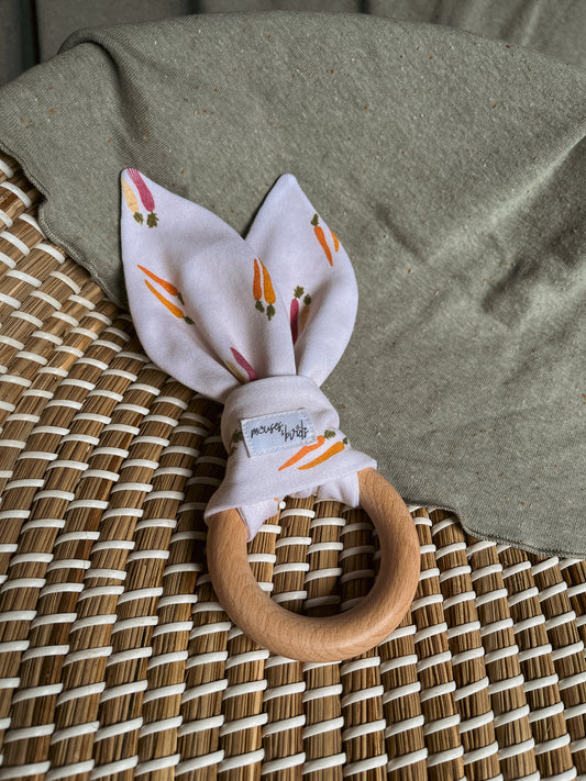 ORGANIC Carrots Print Bunny Ear Teether