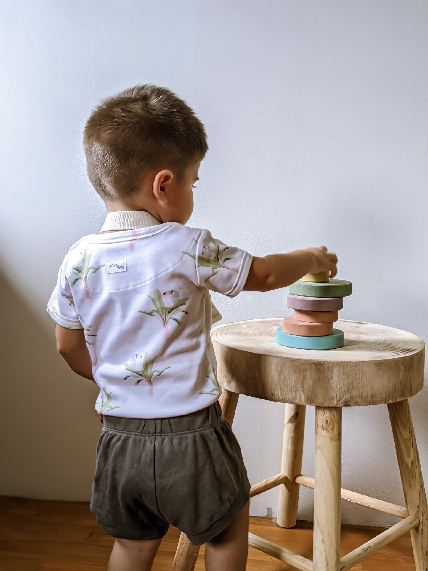 ORGANIC Toucan Short-Sleeved Bodysuit