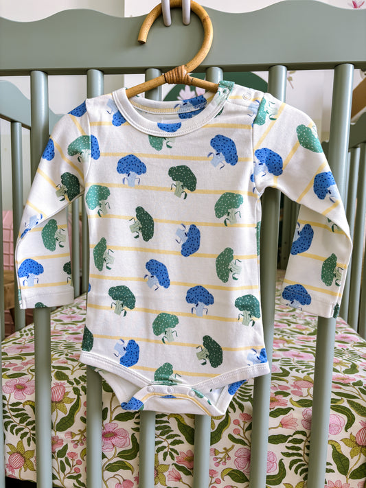 ORGANIC Broccoli Harvest Long-Sleeved Bodysuit