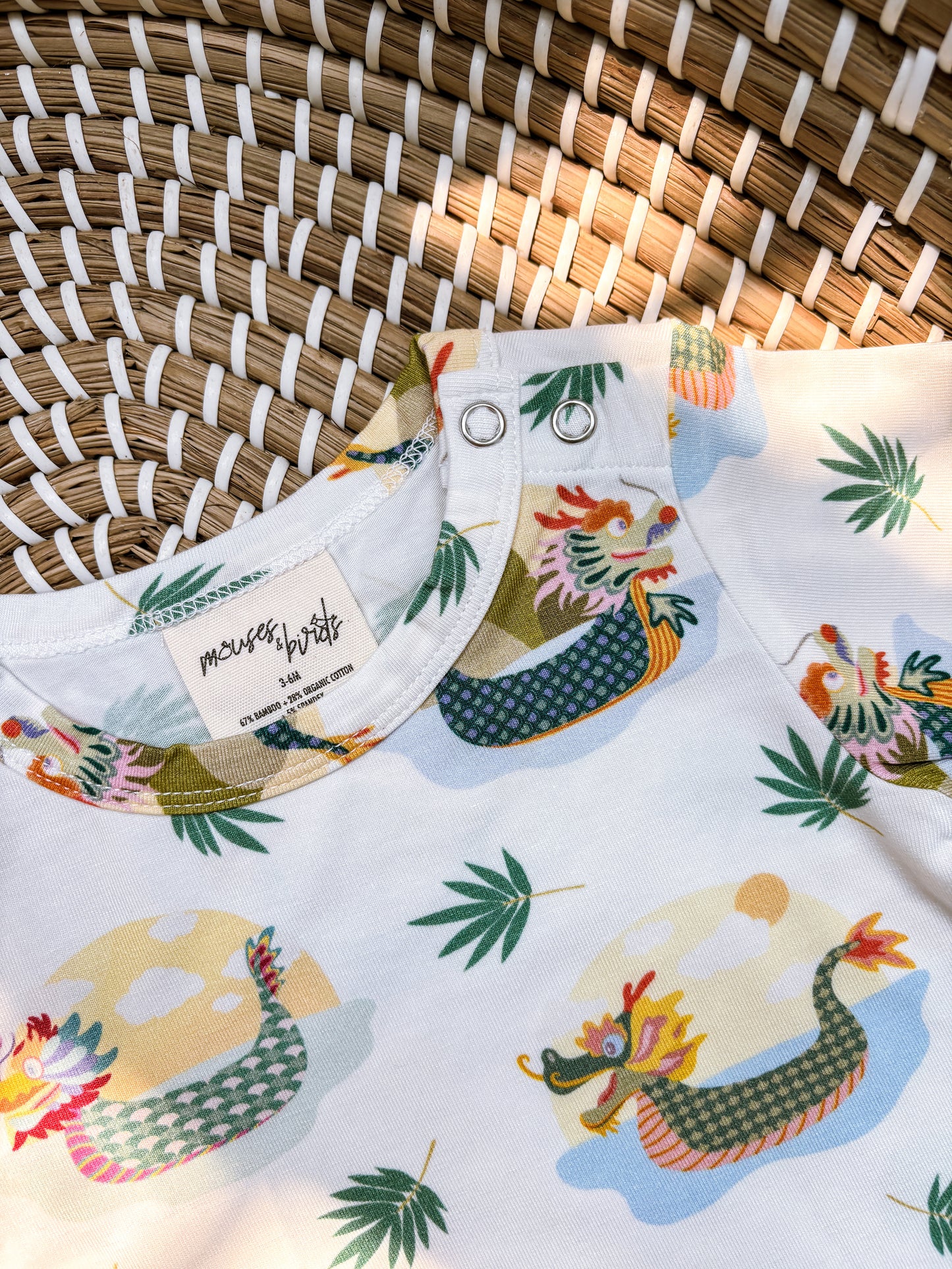ORGANIC Dragonboats Short-Sleeved Bodysuit