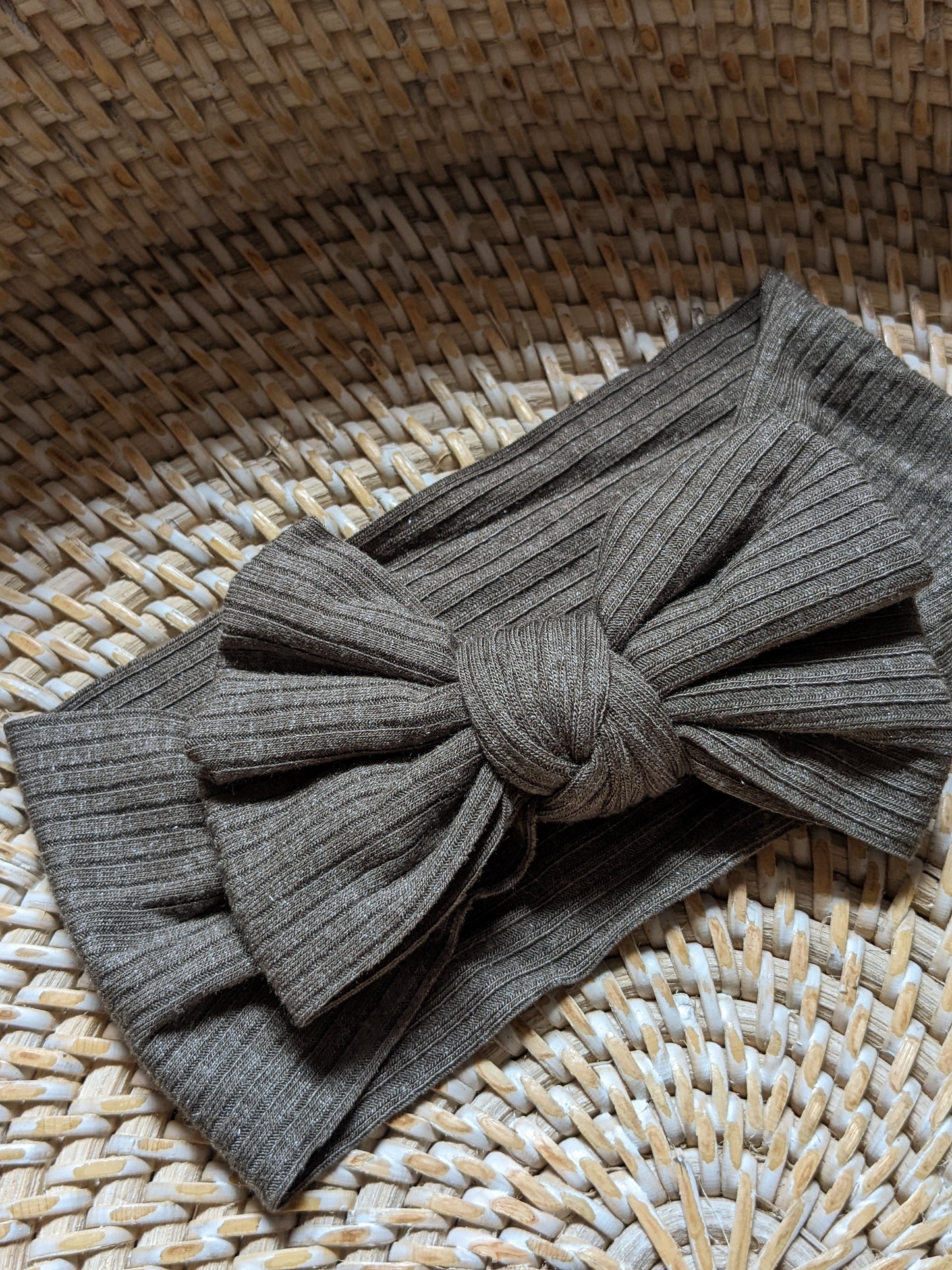 Ribbed Bow Headband in Willow Charcoal